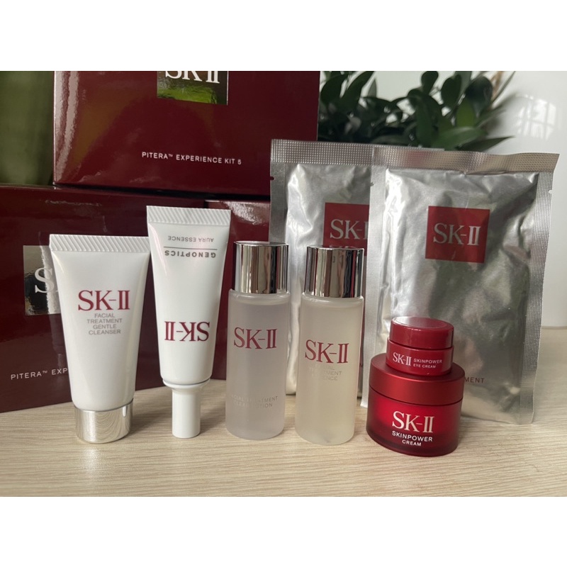 SKII TINH CHẤT TRẺ HOÁ, TRĂNGS HỒNG DA SK-II - GENOPTICS AURA ESSENCE SKII