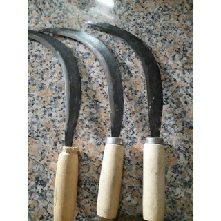 lưỡi hái làm cỏ