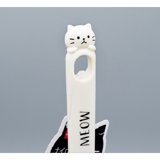 Daiso Xẻng thưa xúc thức ăn hình MEOW 28.5cm