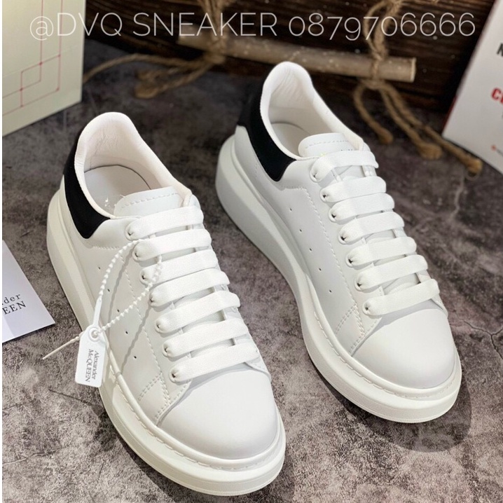 Giày Thể Thao Độn Đế MC Queen Gót Đen Màu Trắng nâng chiều cao nam nữ