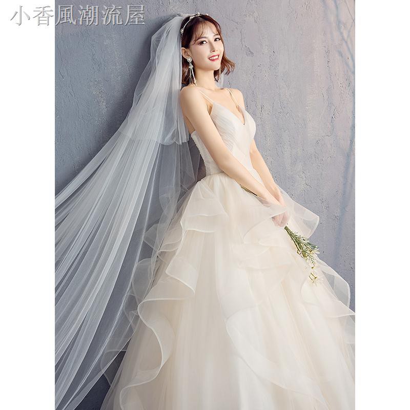 Váy Cưới Cô Dâu Thiết Kế Đơn Giản