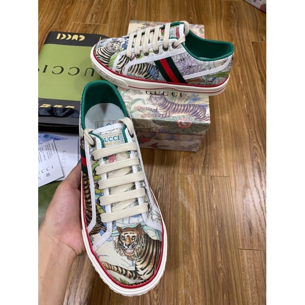 Giày siêu cấp nam nữ GC full box