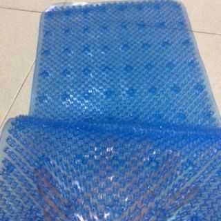 thảm chân nhựa gai mềm