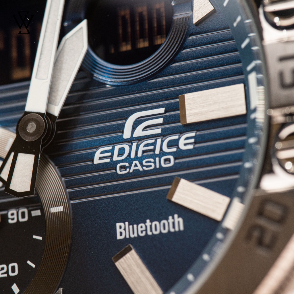 Đồng Hồ Điện Tử Nam Casio Edifice WATCHSTORE ECB-10D-2ADF Thiết Kế Mặt Kính Nhựa 48.5mm, Dây Kim Loại, Vỏ Thép Không Gỉ