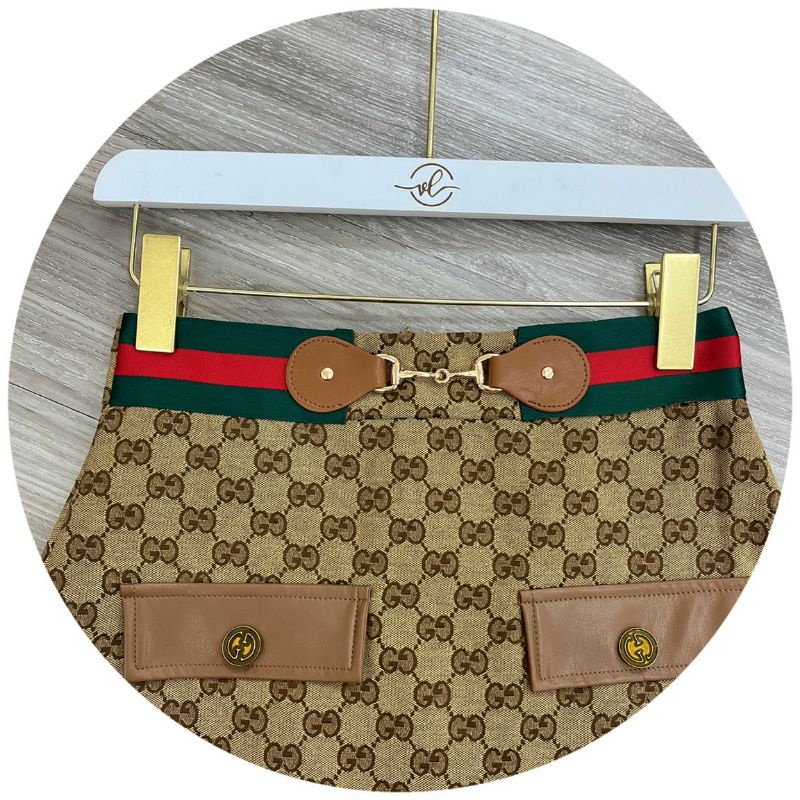 Chân váy GC mới.