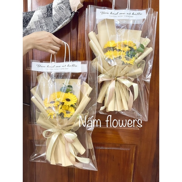 Bó hoa hướng dương 5 bông siêu to kèm túi bóng