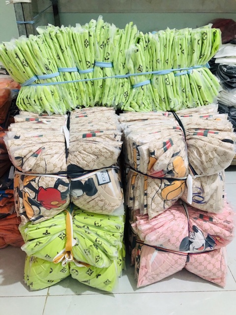Áo thun cotton tay lỡ in hoạ tiết Hàng y hình