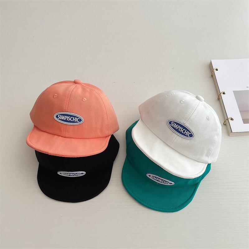 Mũ Lưỡi Trai Vành Mềm Chống Nắng In Chữ Màu Kẹo Xinh Xắn Cho Bé