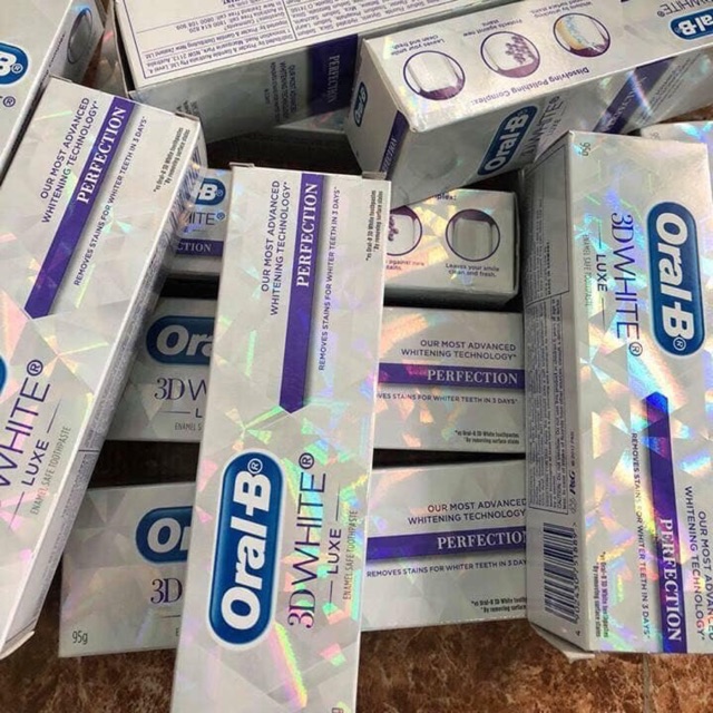 Kem đánh răng oral B