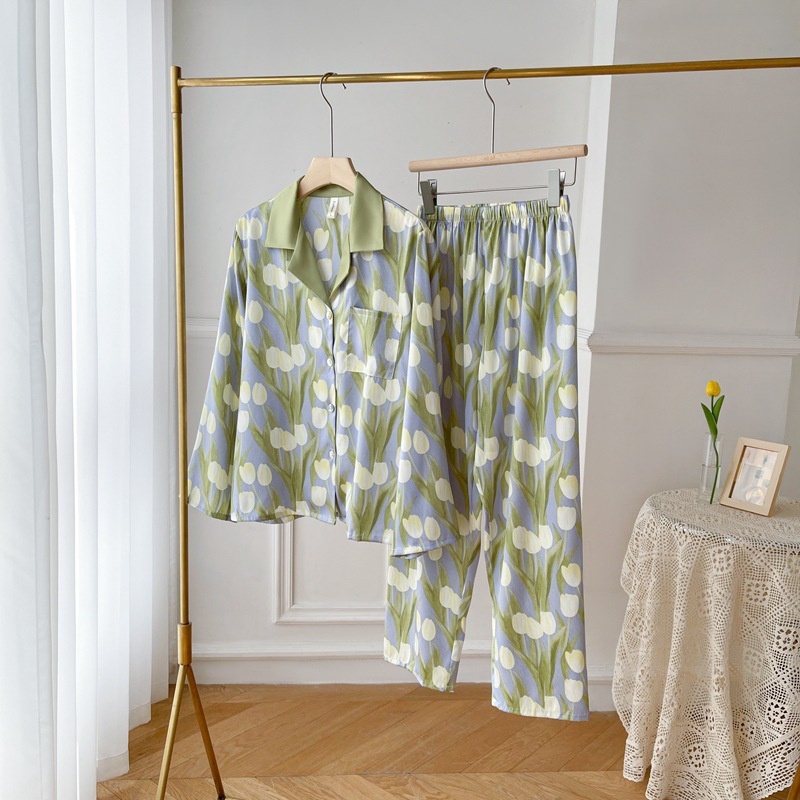 Bộ Đồ Ngủ Tay Dài Bằng Lụa Lạnh In Hình Hoa Tulip Phong Cách Mới 2022