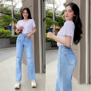Quần Jean Nữ Cạp Cao Lưng Phối Kèm Nút Kiểu Quần Rách Gối Dáng Quần Ống Suông Màu Xanh Nhạt Nhẹ Nhàng Tươi Mới