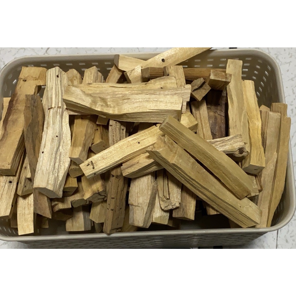 Gỗ trắc xanh - Palo Santo - Gỗ Thánh  - Holy wood