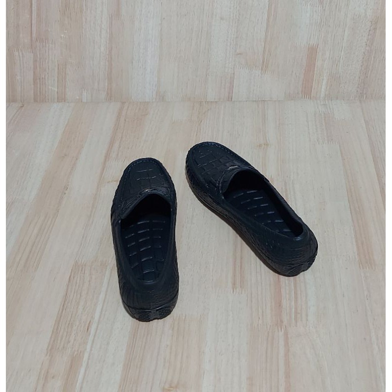 Giày mọi nhựa nam siêu nhẹ thời trang | BigBuy360 - bigbuy360.vn