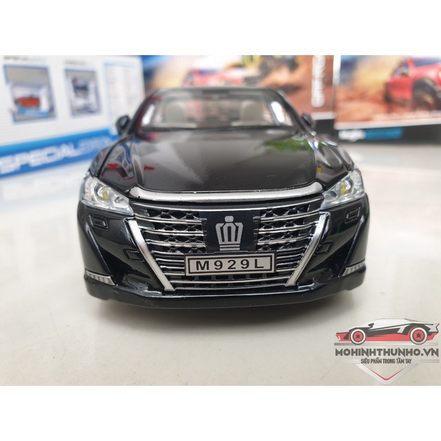 Xe mô hình Toyota Crown, tỉ lệ 1:24