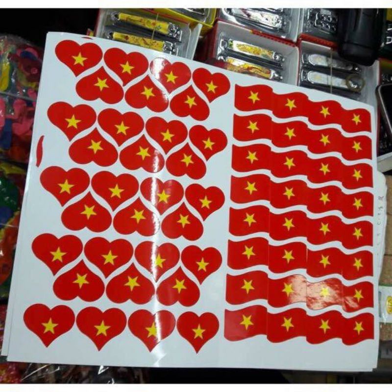 Sticker và băng rôn cổ vũ cho đội tuyển việt nam seagame 31