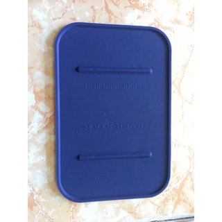 Đế lót bàn ủi Đế lót chịu nhiệt bàn là, bàn ủi.