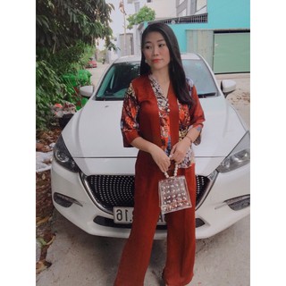 đồ lam đi chùa( đũi phối hoa )