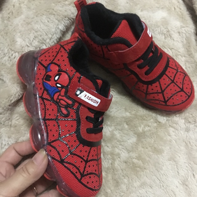 Giày supper man có đèn