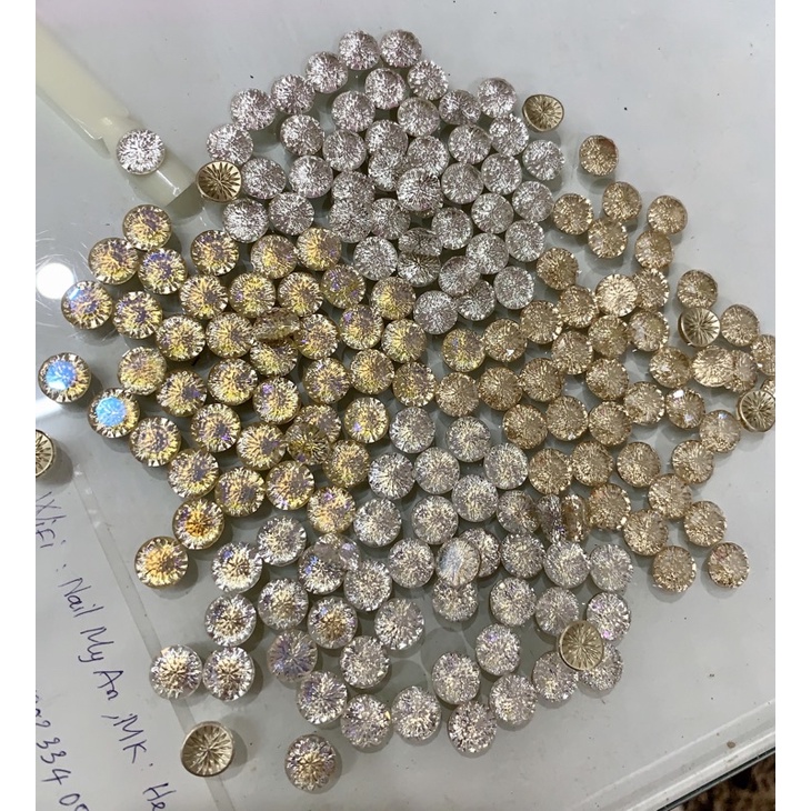 Đá khối cao cấp ôm móng