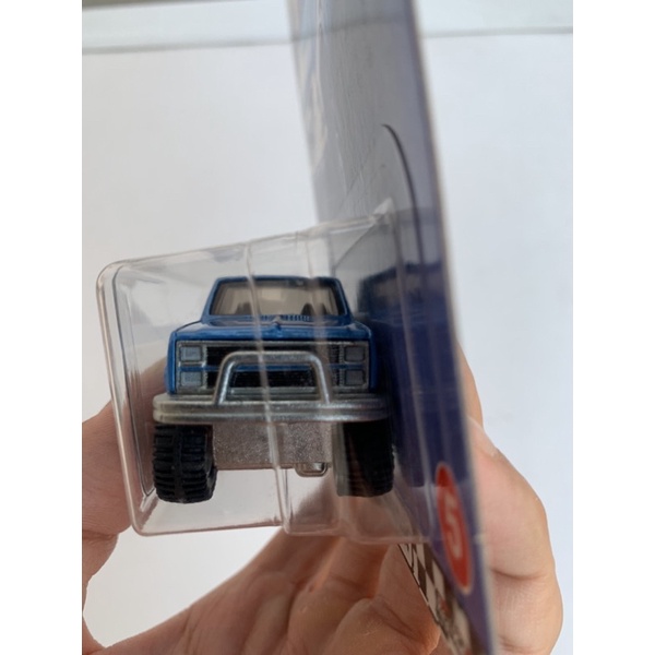 Xe Hot Wheels Premium '83 Chevy Silverado 4x4