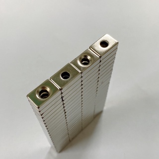 Nam châm viên 15x10x5 lỗ 4mm, nam châm trắng đất hiếm 15x10x5mm