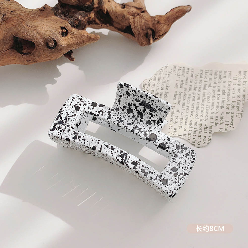 Kẹp Tóc Hình Chú Bò Sữa Đáng Yêu Cho Nữ