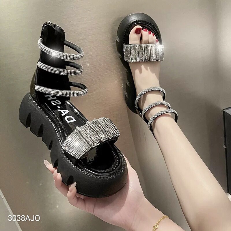 Giày sandal khoá sau đính đá