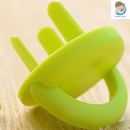Bịt ổ điện cao cấp giữ an toàn cho bé