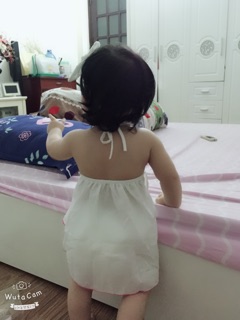 Bộ yếm kate cho bé