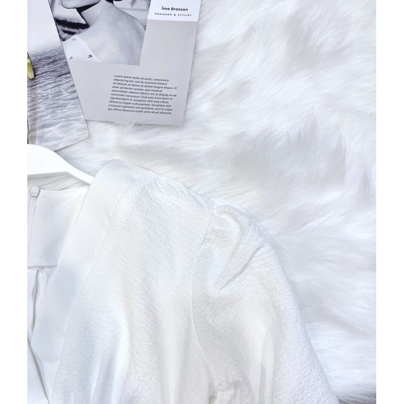 VNU210 - VÁY TRẮNG CỔ TIM CÚC BỌC PHỐI XỐP | BigBuy360 - bigbuy360.vn