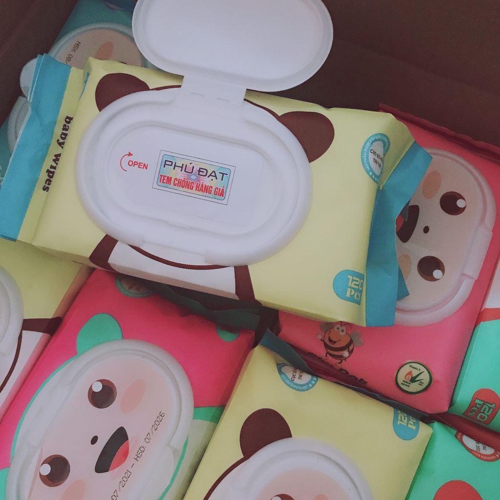 Khăn giấy ướt baby Phú Đạt 120 tờ hình gấu siêu dai,mềm,mịn không mùi cho bé
