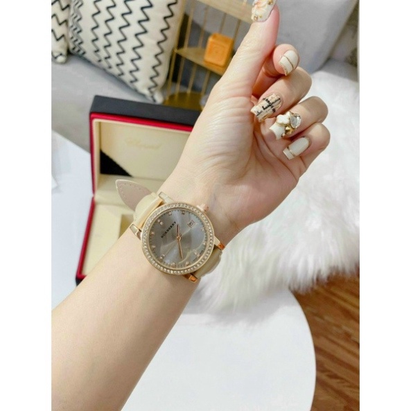 Đồng hồ nữ bb.r mặt tròn quai da viền đá sang trọng , da mềm bền hợp thời trang