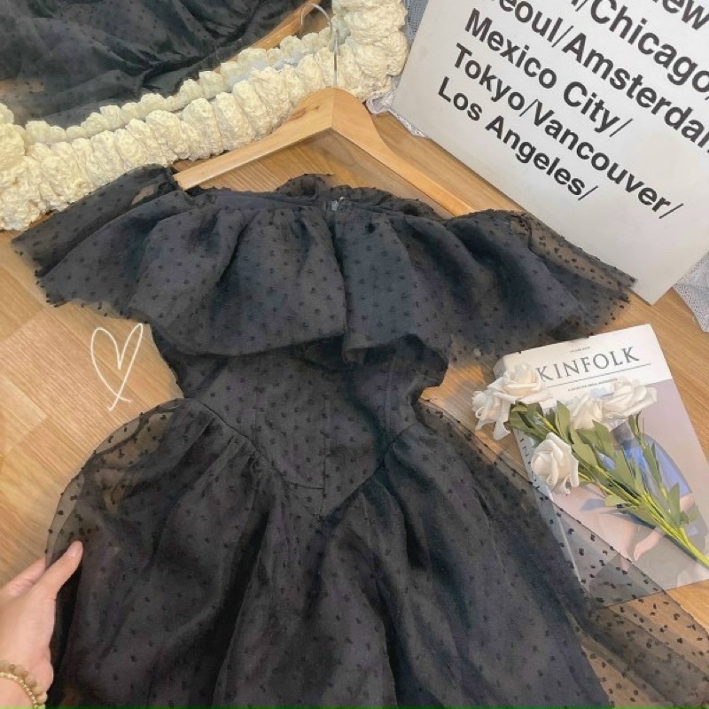 ĐẦM VOAN BI BẸT VAI XOÈ ĐEN TAY NGẮN