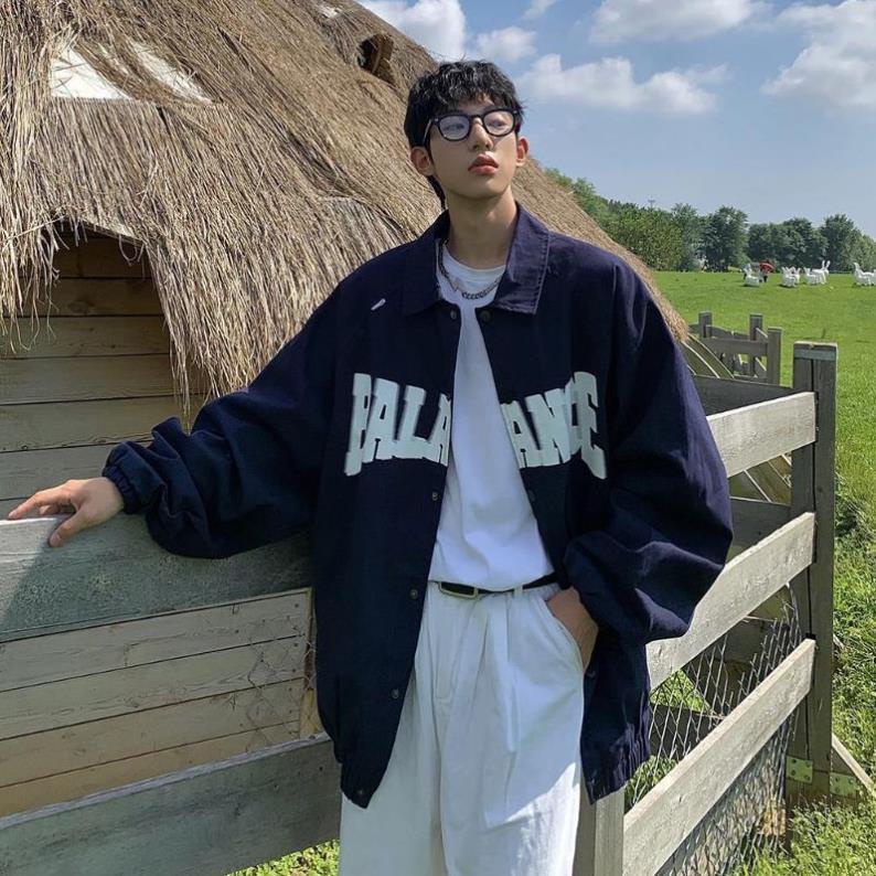 ORDER TB-  ÁO KHOÁC NAM ĐÓNG CÚC CỔ BẺ BO VẠT IN HÌNH CHỮ