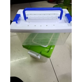 Hộp xách hamster đi chơi