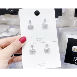 Khuyên tai hình con thỏ đính đá sáng A021