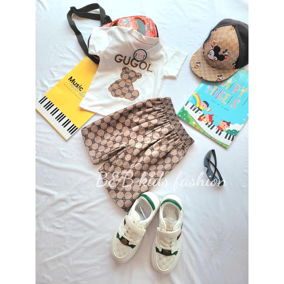 Set cặp gấu thêu siêu xịn xò cho bé trai và bé gái 10-40kg