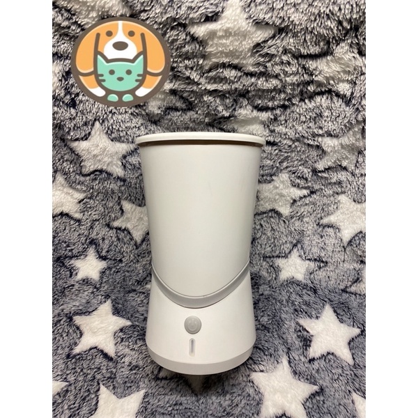 Cốc rửa chân chó và mèo