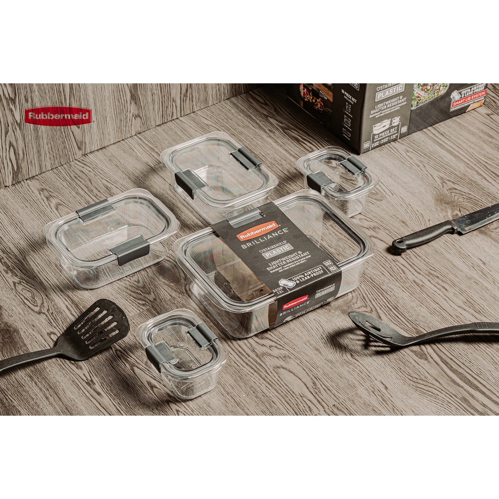 Bộ 5 hộp nhựa cao cấp Tritan Brillance nắp gài Rubbermaid USA