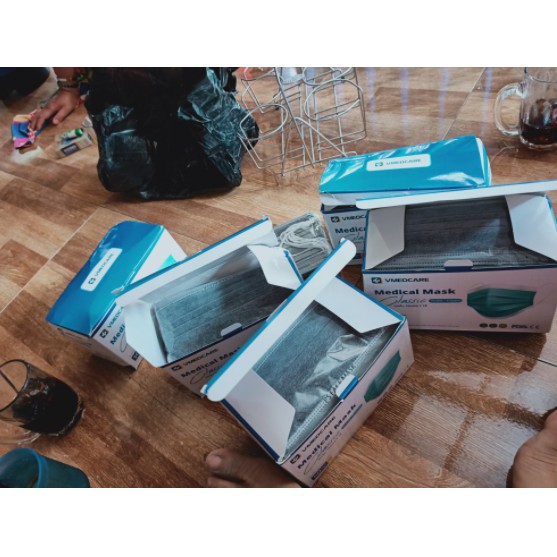 Hộp 50 cái Khẩu trang y tế 4 lớp