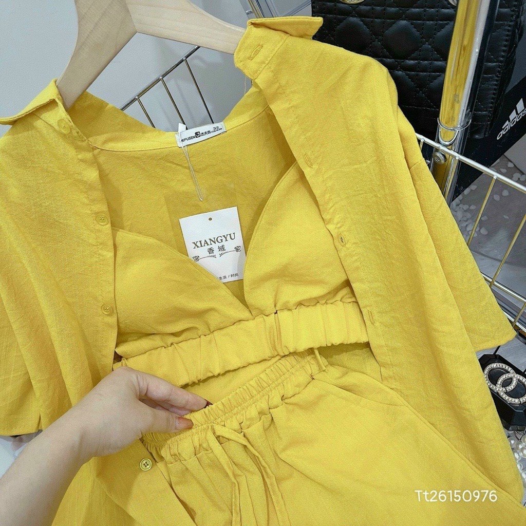 Sét 3 món đi biển áo 2 dây croptop bra phối quần đùi kèm áo khoác cực xinh , chất kate dày dặn
