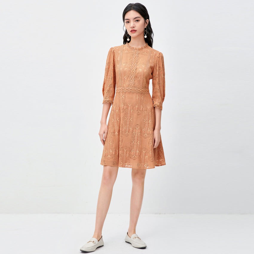 Đầm ren Eifini