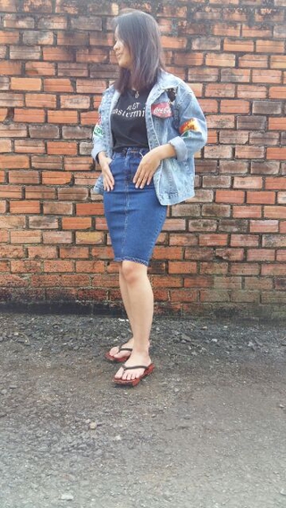 Chân váy jeans