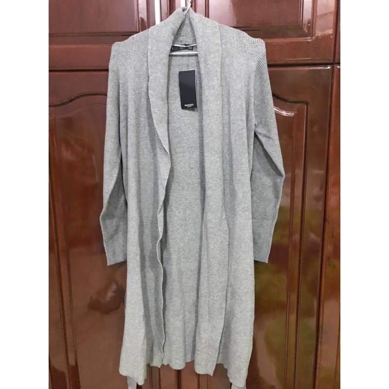 Áo choàng len xám Mango