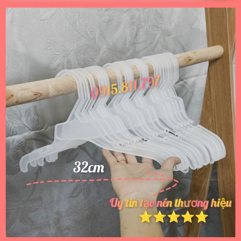 Combo 20 móc nhựa trẻ em - móc vai dẹt treo quần áo trẻ em màu trắng trong,dài 32cm