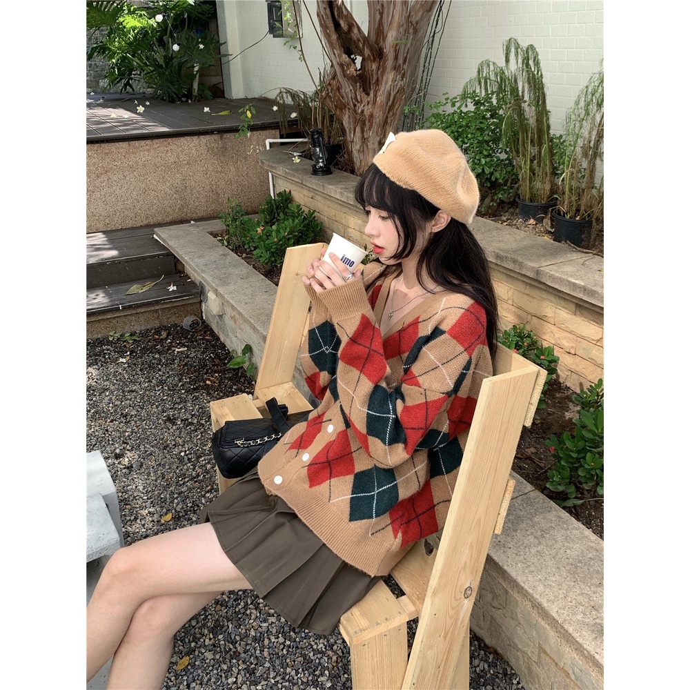 -  Quà tặng sinh nhật, bạn gái Set áo cardigan len ô/ Skirt ly ngắn