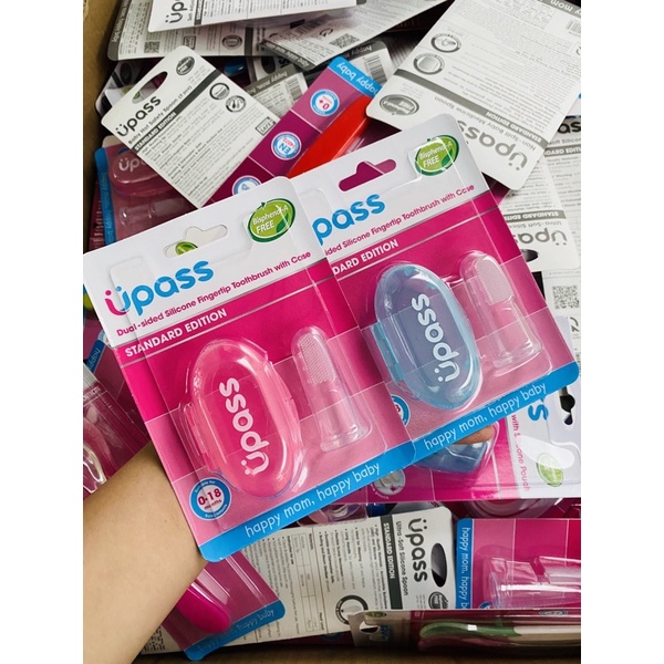 Rơ lưỡi xỏ ngón silicone siêu mềm kèm hộp đựng Upass UP4002