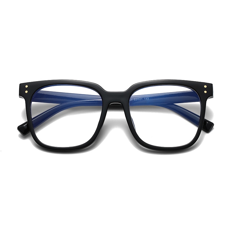 Kính mắt chống ánh sáng xanh sử dụng tiện lợi khi ngồi máy tính lâu thời trang