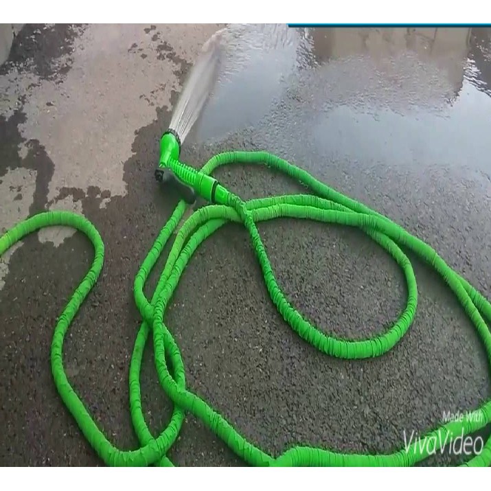Vòi Xịt Nước Đa Năng Thông Giãn Nở 15m-30m, Vòi Xịt Rửa Xe, Tưới Cây Thông Minh(Màu Xanh Lá)