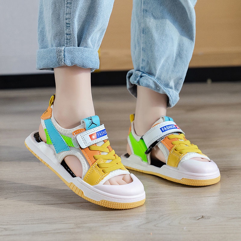 Giày Sandal Hở Ngón Đế Mềm Chống Trượt Phong Cách Thời Trang Mùa Hè 2022 Dành Cho Bé Trai Đi Biển